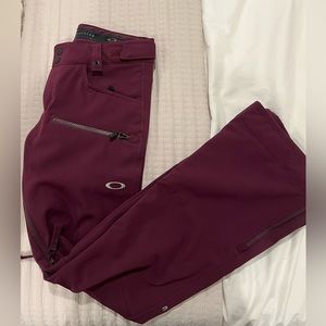 Oakley Women’s Ski / Snowboard pants